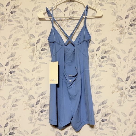 Lululemon Align Cross-Back Bodysuit 4" Pool Party Sz 10 NWT Retail $128 - Picture 4 of 7